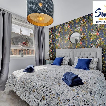 3 Beds At Arthurs Seat By Sunrise Short Lets Единбург Екстериор снимка