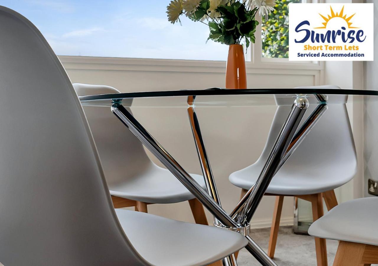 3 Beds At Arthurs Seat By Sunrise Short Lets Единбург Екстериор снимка