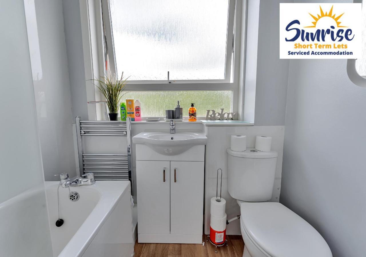 3 Beds At Arthurs Seat By Sunrise Short Lets Единбург Екстериор снимка