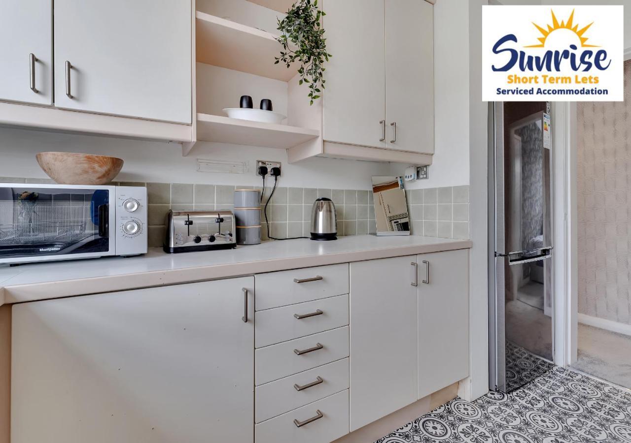 3 Beds At Arthurs Seat By Sunrise Short Lets Единбург Екстериор снимка