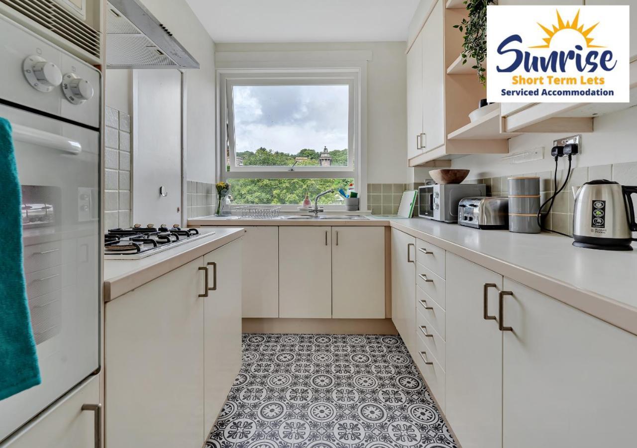 3 Beds At Arthurs Seat By Sunrise Short Lets Единбург Екстериор снимка